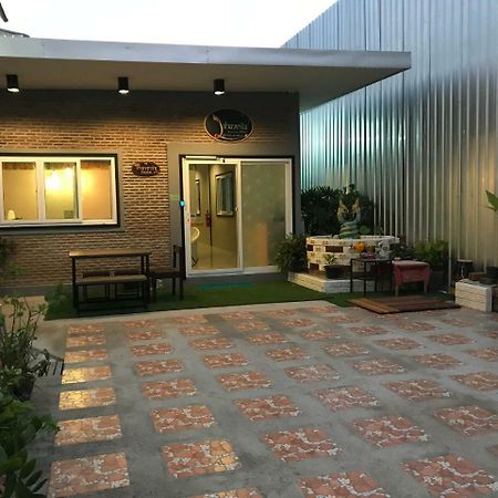 Baan Wararin Hostel パッタヤー エクステリア 写真