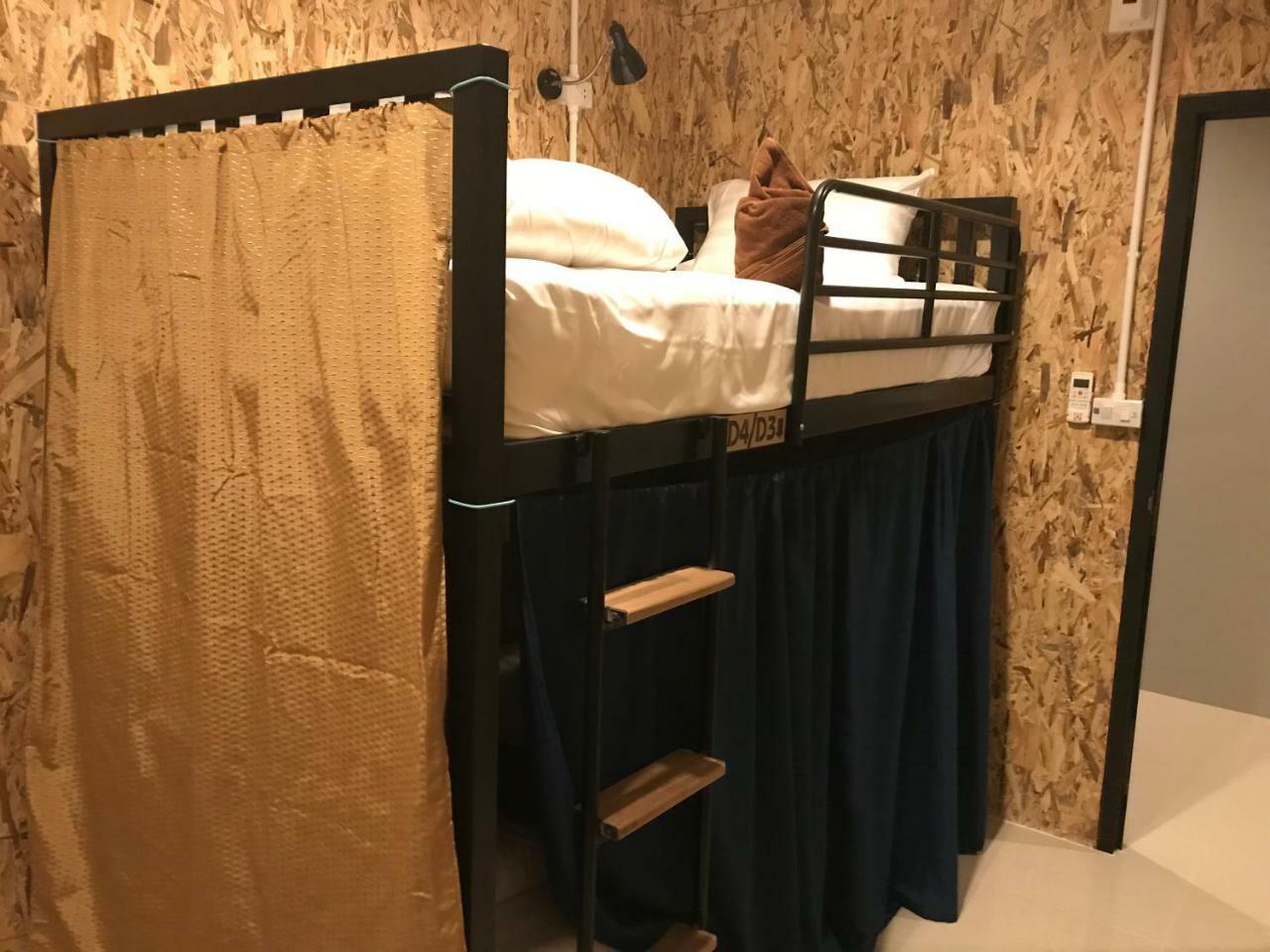 Baan Wararin Hostel パッタヤー エクステリア 写真