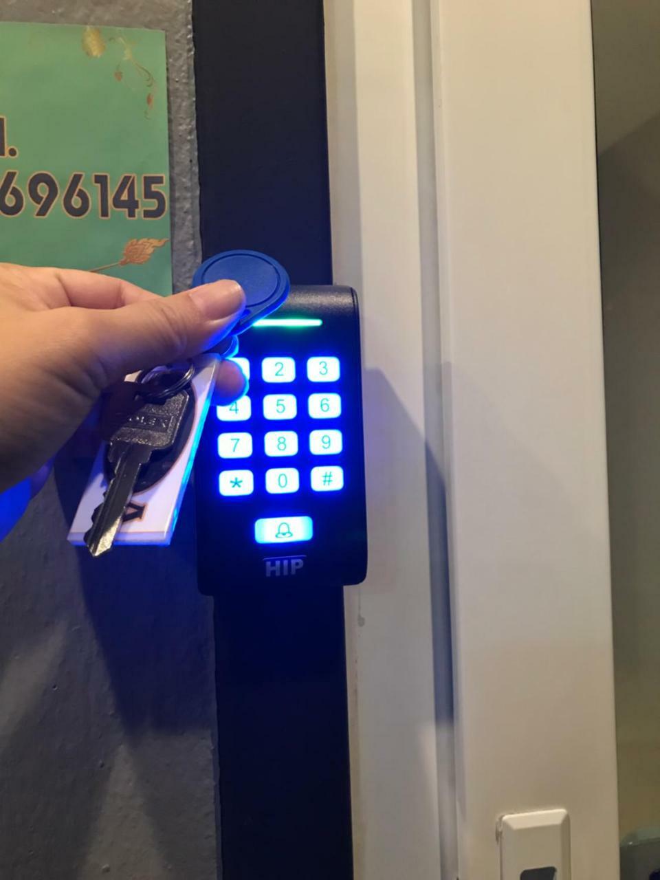 Baan Wararin Hostel パッタヤー エクステリア 写真